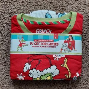 NEW grinch pjs